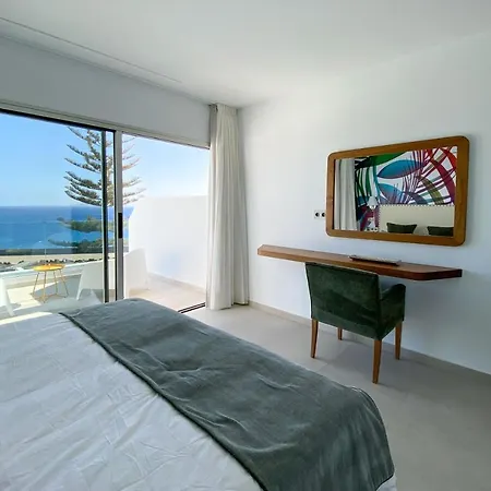 Marina Suites 7