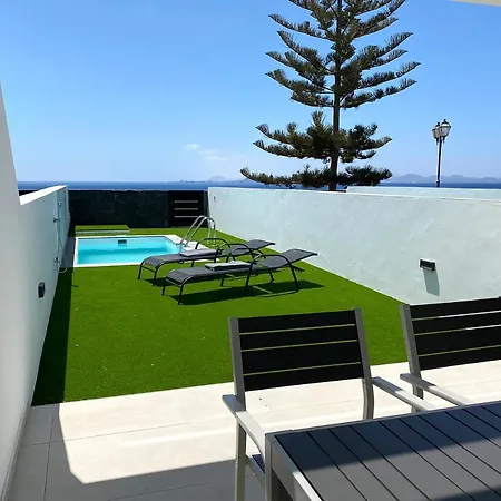Villa Marina Suites 7 *